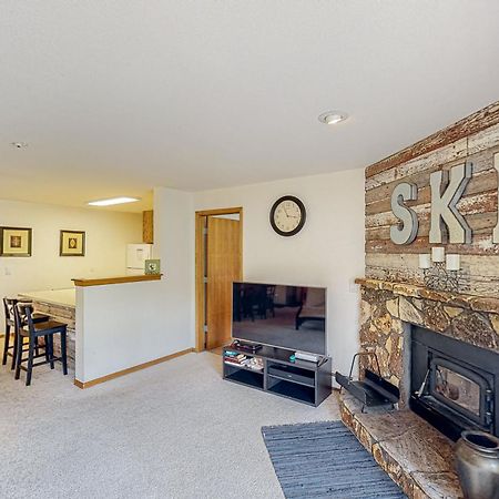 Buffalo Village Condo & Treetop Hideaway Silverthorne Room photo