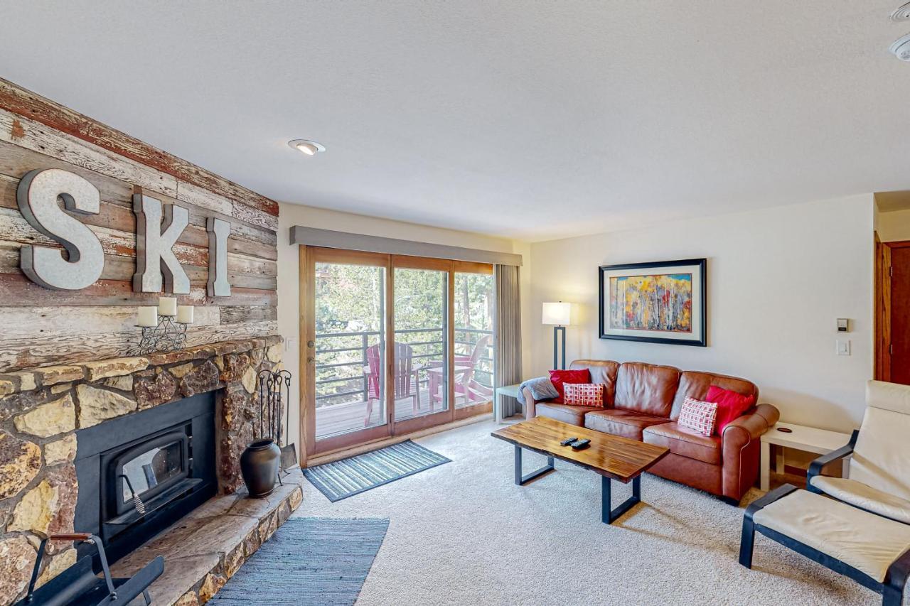 Buffalo Village Condo & Treetop Hideaway Silverthorne Room photo