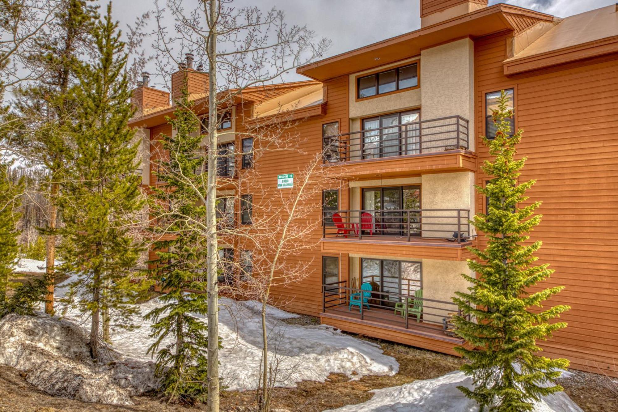 Buffalo Village Condo & Treetop Hideaway Silverthorne Room photo